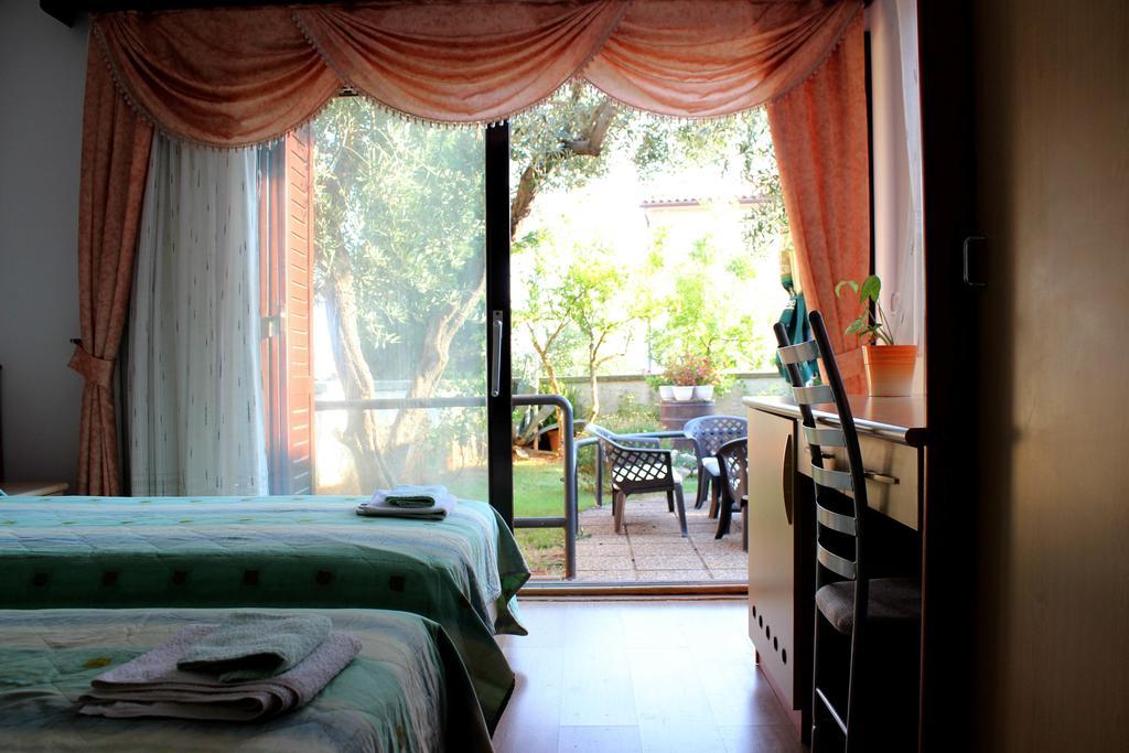 Apartments Cavae Romanae Медулин Екстериор снимка